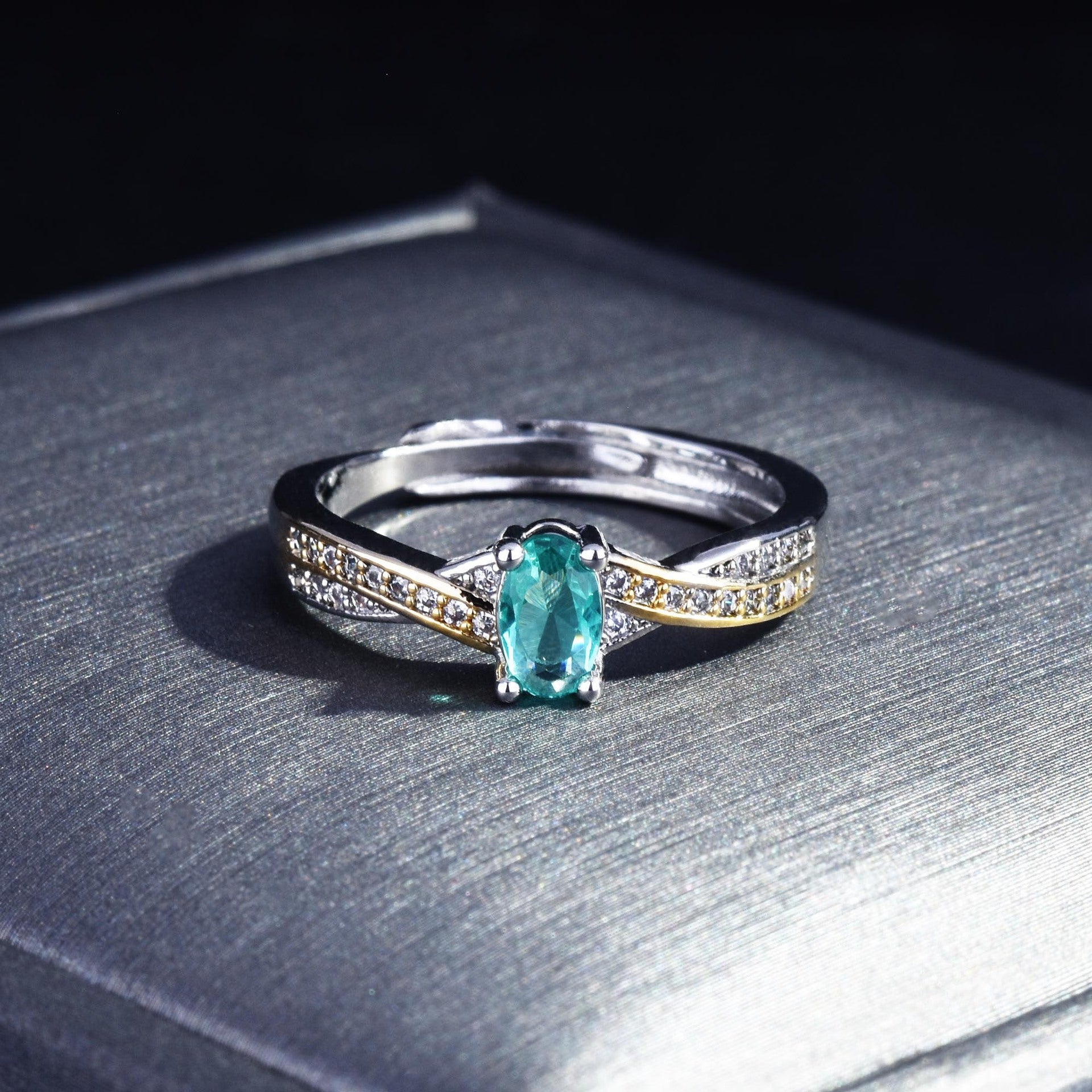Glacé Stone Ring